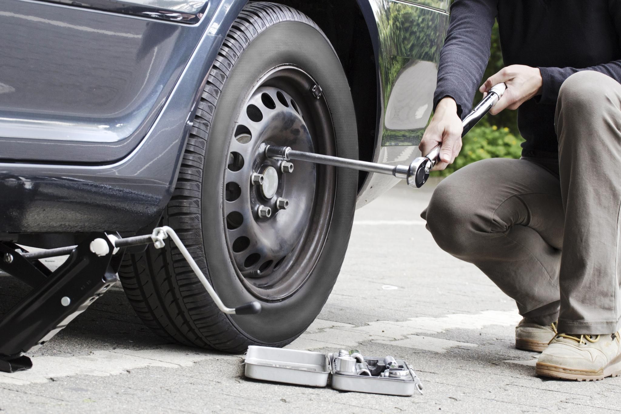 Mobile Tyre Replacmenet